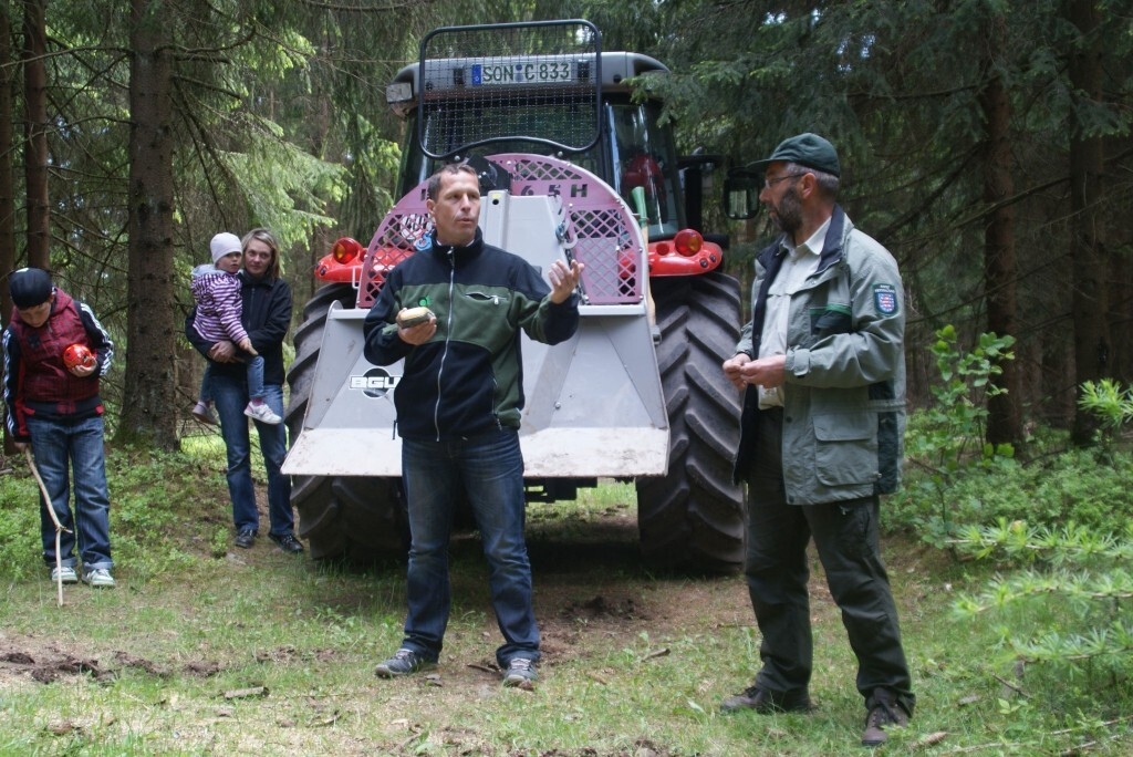 Bild: Frühjahrsexkursion am 18.05.2012 in Jagdshof