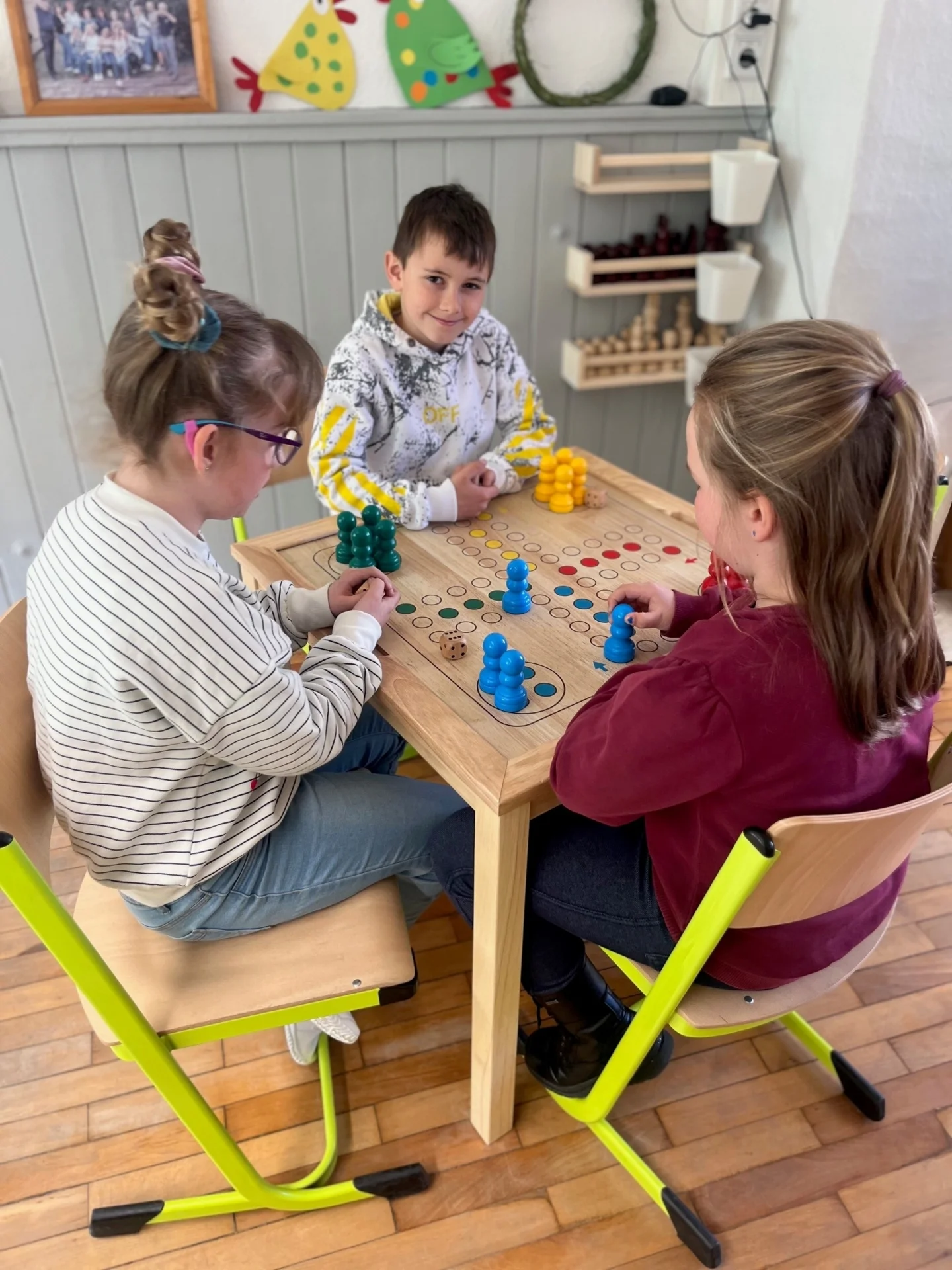 Bild: Spieltisch im Hort