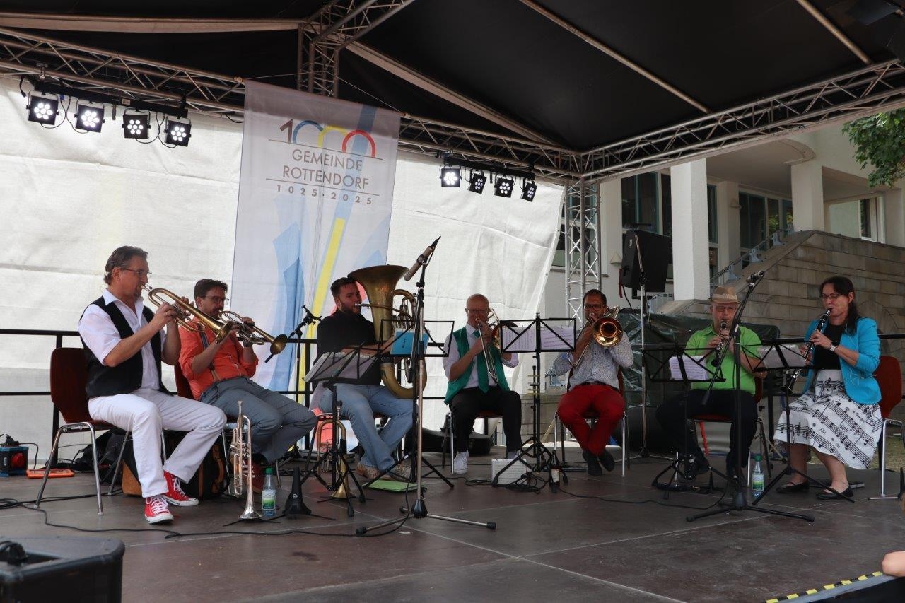 Foto der Galerie: Dorffest