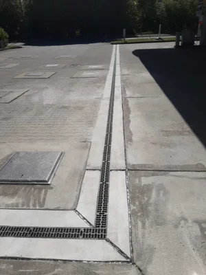 Vorschaubild: 3 - Rinnenumbau Betonfundament ACO - ACO Rinnentausch Tankstelle - ACO Rinne r Str