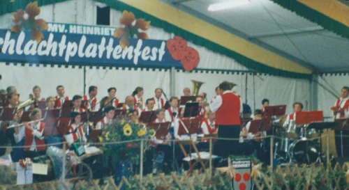 Foto der Galerie: 01 Schlachtplattenfest 2002