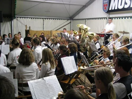Foto der Galerie: 04 Schlachtplattenfest 2005