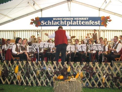 Foto der Galerie: 04 Schlachtplattenfest 2005