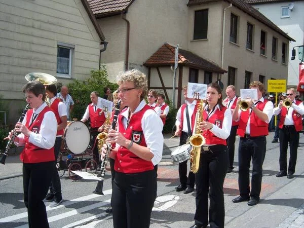 Foto der Galerie: 07 Festumzug Abstatt 2011