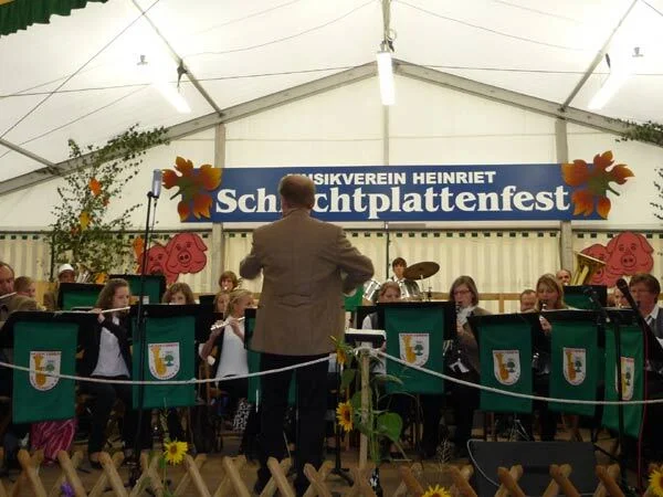Foto der Galerie: 08 Schlachtplattenfest 2011