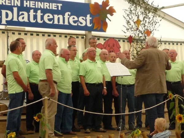 Foto der Galerie: 08 Schlachtplattenfest 2011