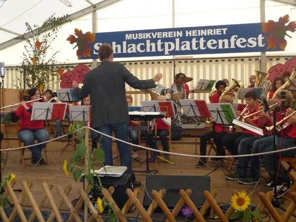 Foto der Galerie: 08 Schlachtplattenfest 2011