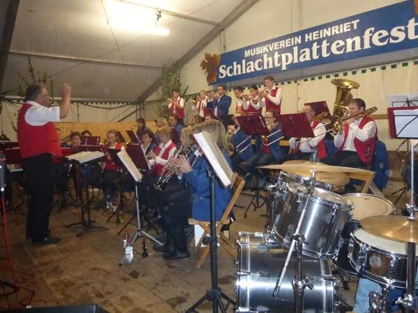 Foto der Galerie: 04 Schlachtplattenfest 2014