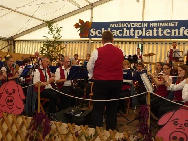 Foto der Galerie: 04 Schlachtplattenfest 2015