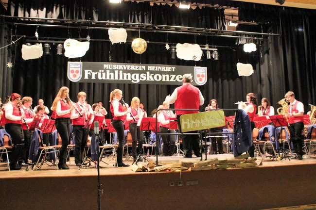 Foto der Galerie: 04 Fruehlingskonzert 2017