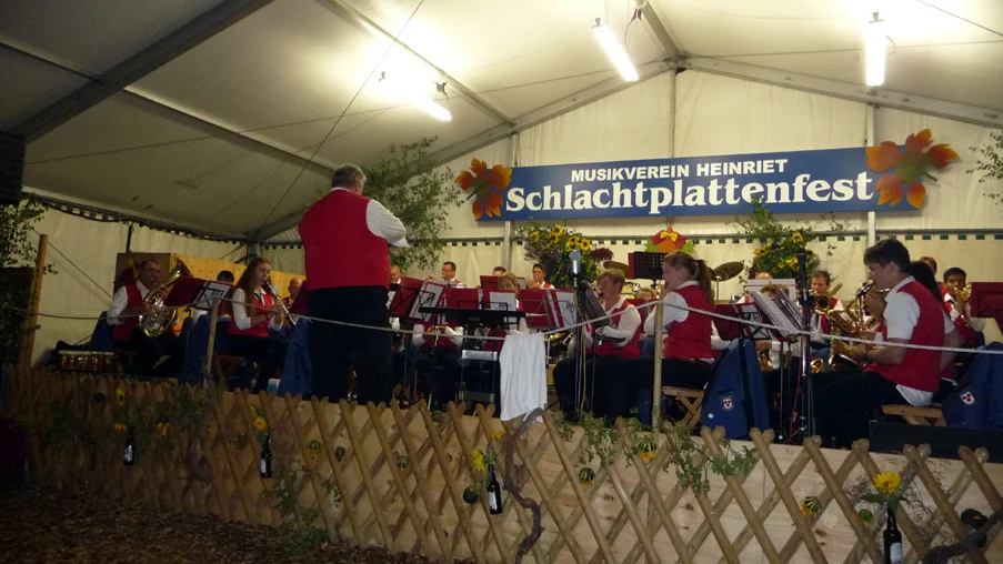 Foto der Galerie: 09 Schlachtplattenfest 2017