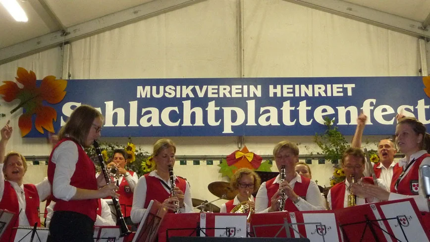 Foto der Galerie: 09 Schlachtplattenfest 2017