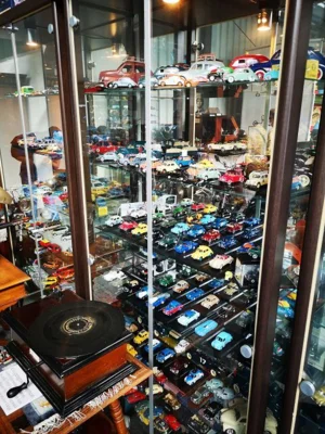 Vorschaubild der Galerie