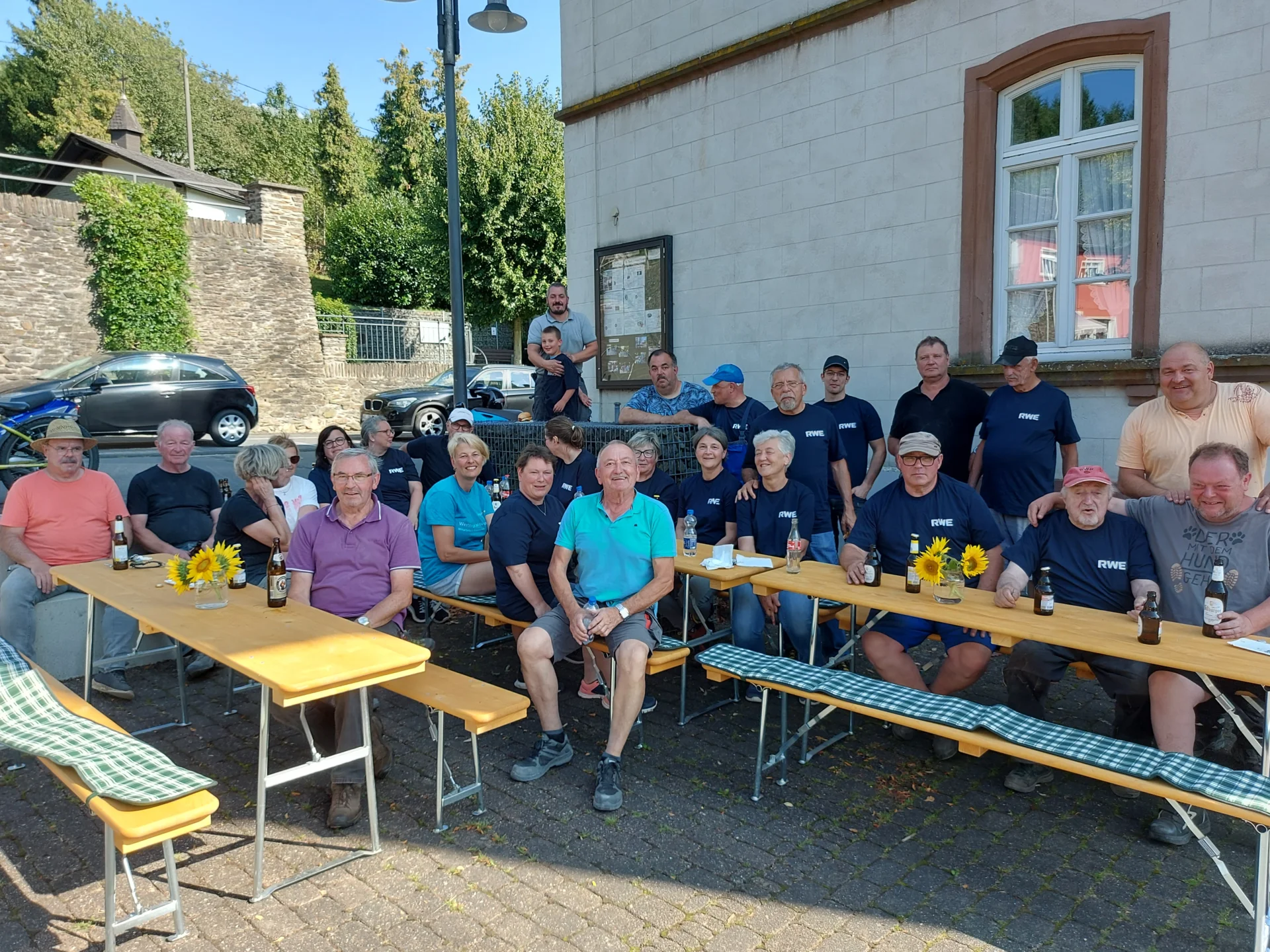 Foto der Galerie: IG Wegekreuz und IG Weihnachtsdorf, Arbeitseinsatz