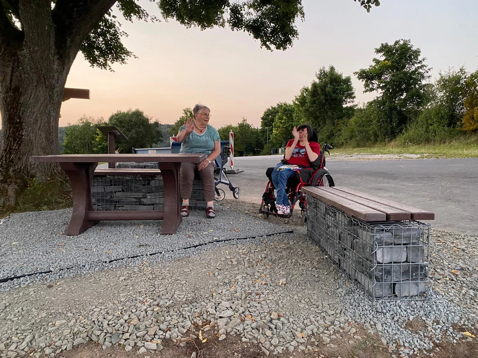 Foto der Galerie: IG Wegekreuz und IG Weihnachtsdorf, Arbeitseinsatz