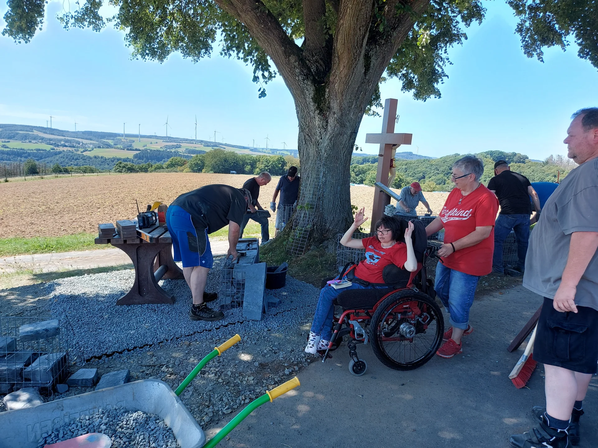 Foto der Galerie: IG Wegekreuz und IG Weihnachtsdorf, Arbeitseinsatz