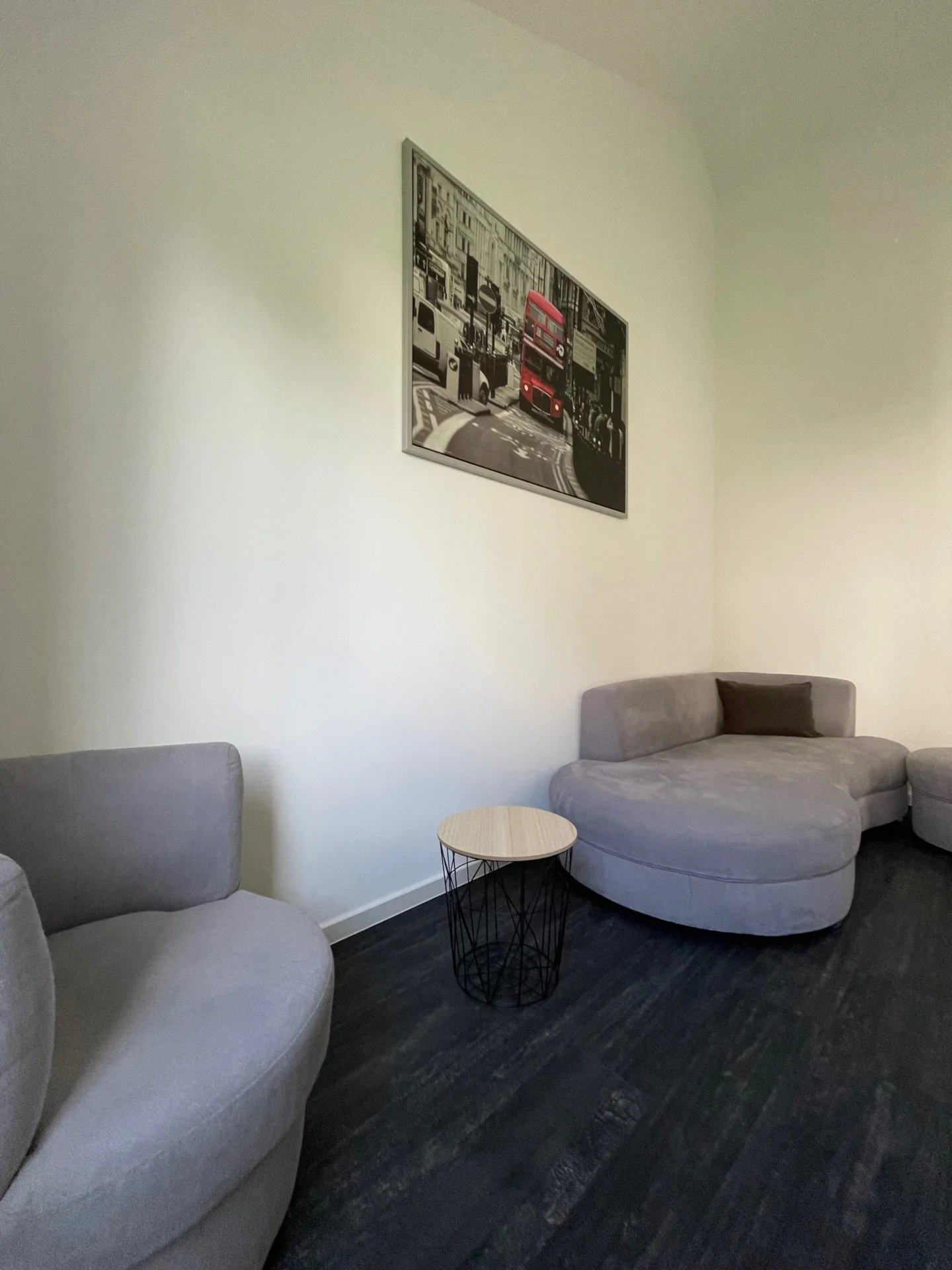 Bild: Appartement K, Dickensstraße 12(17)