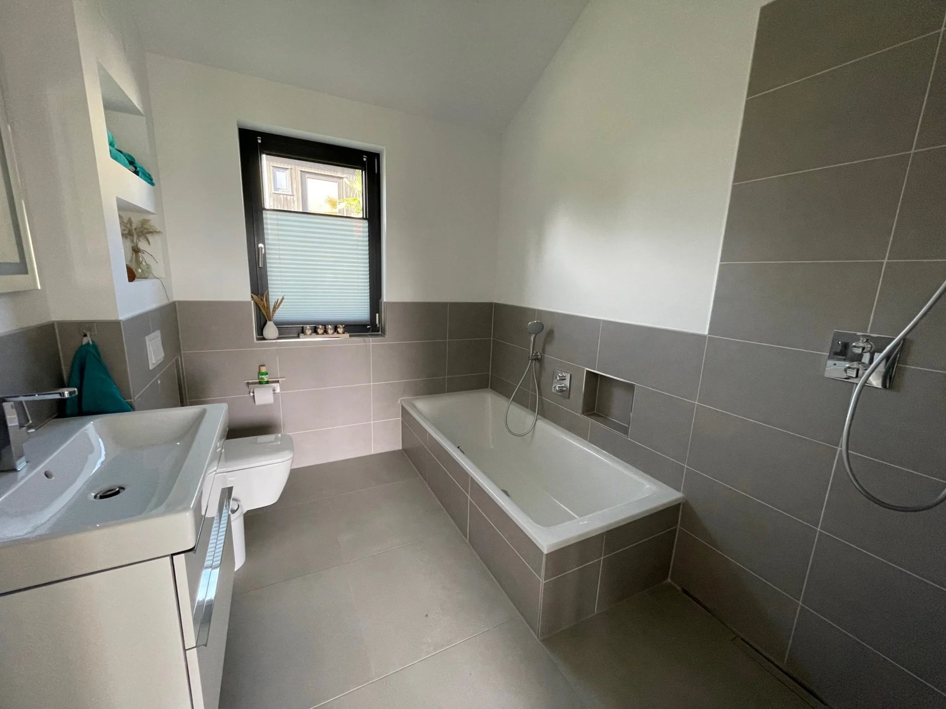 Bild: Appartement K, Dickensstraße 12(29)