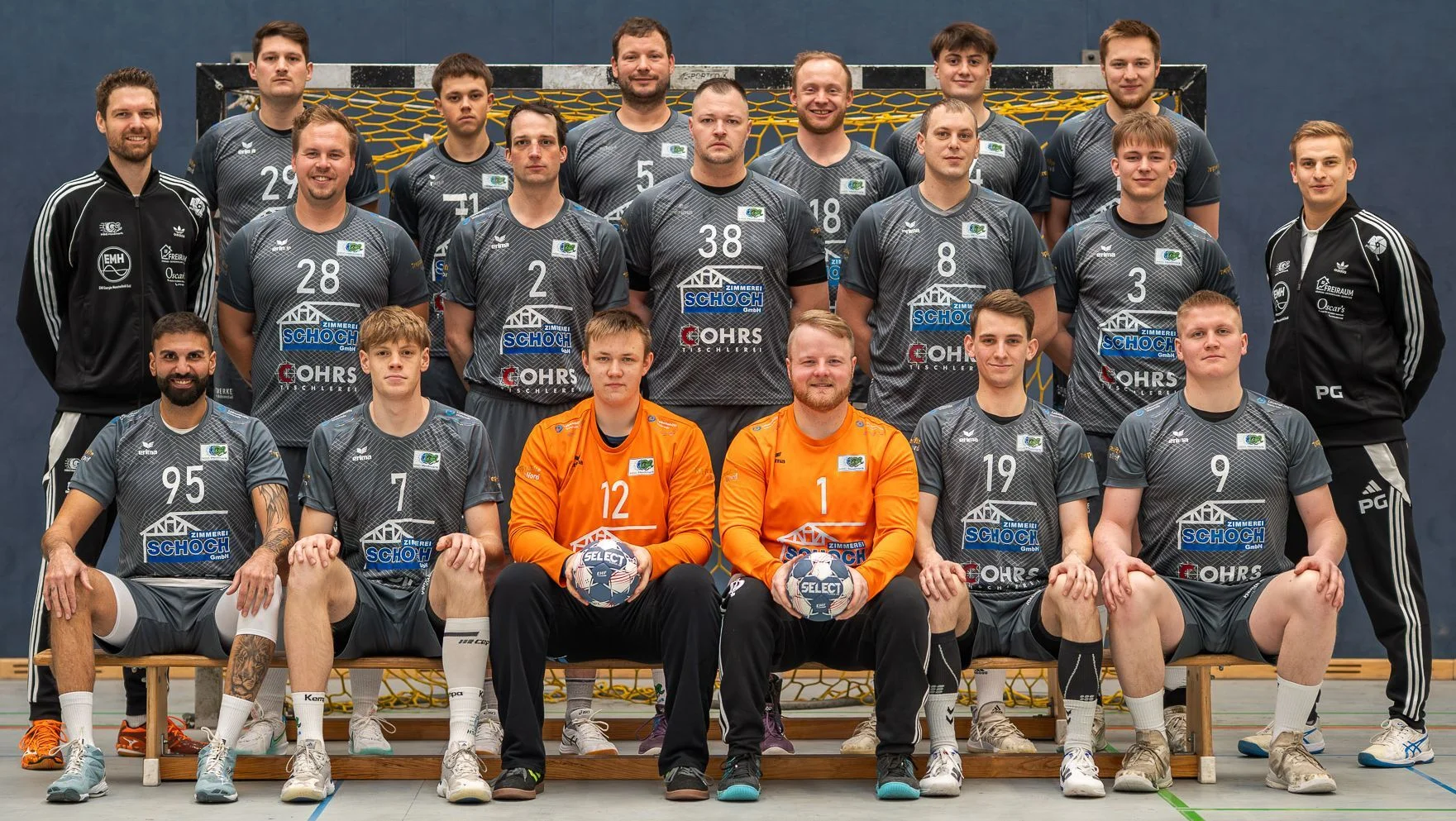 Zur Galerie: Saison 2025/2026