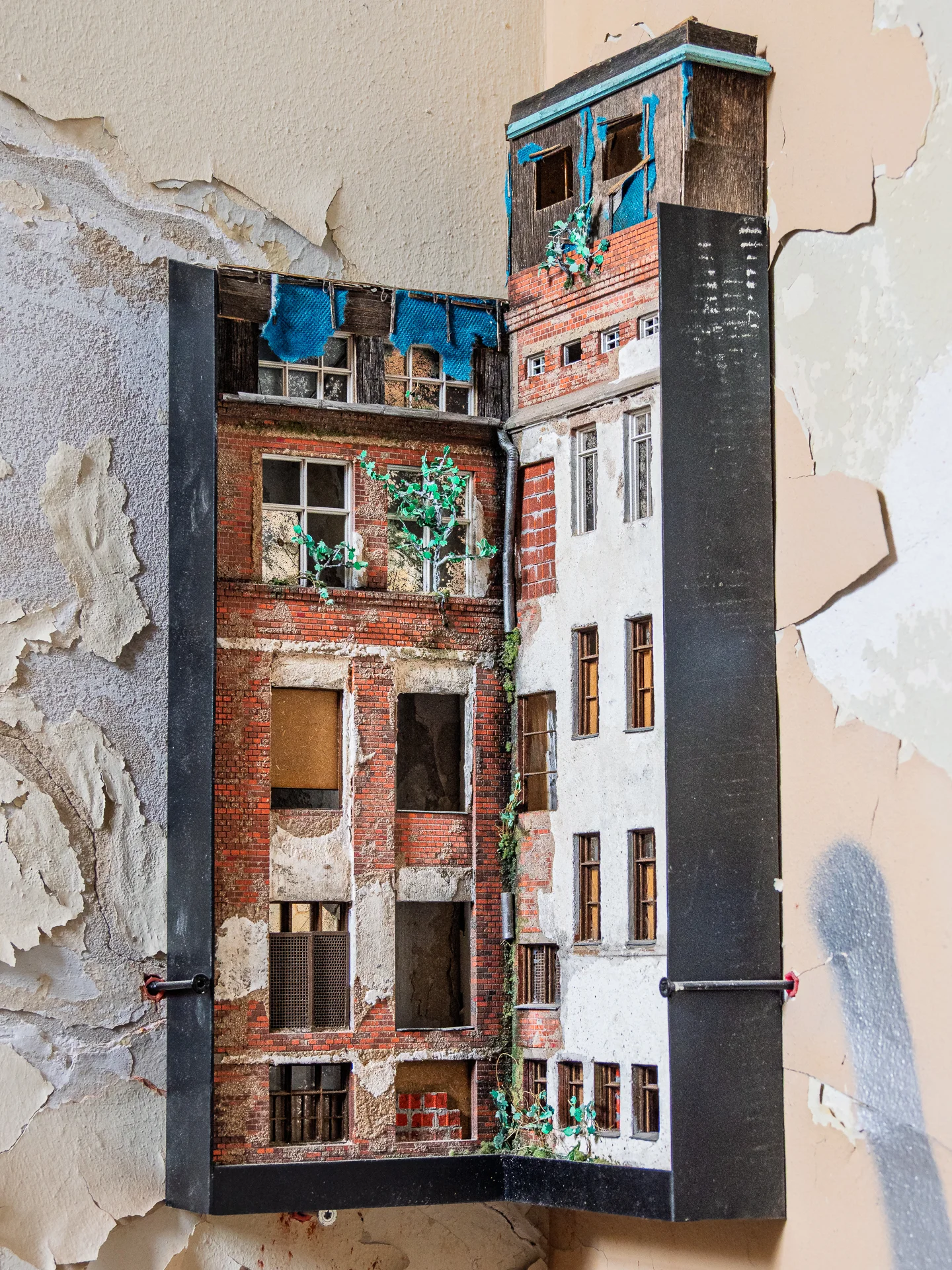 Peter Haider -  Ibug Kunstinstallation  (Bild vergr&ouml;&szlig;ern)
