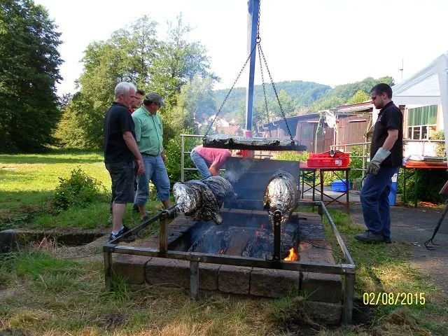 Bild: Galerie 2015 Wildschweingrillen 13