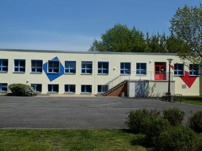 Vorschaubild: Aufgang Turnhalle