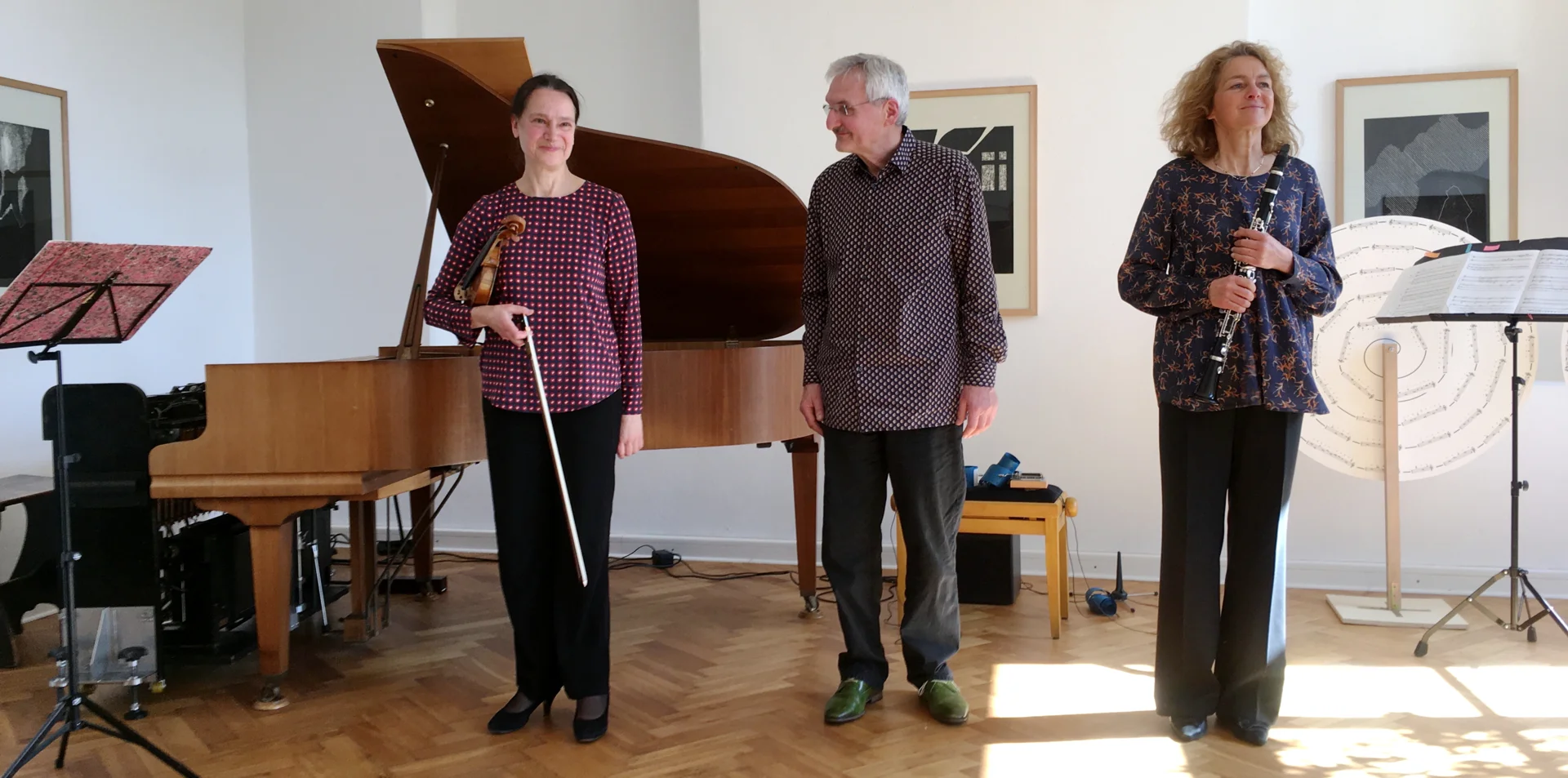 &bdquo;Von der Rolle - Neue Musik mit Phonola&ldquo;, Konzert mit Dorothea Vogel - Violine, Wolfgang Heisig - Phonola und Anja Starke - Klarinette, 2022  (Bild vergr&ouml;&szlig;ern)