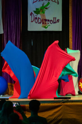 Vorschaubild: Zirkus Dönerrolle-7372