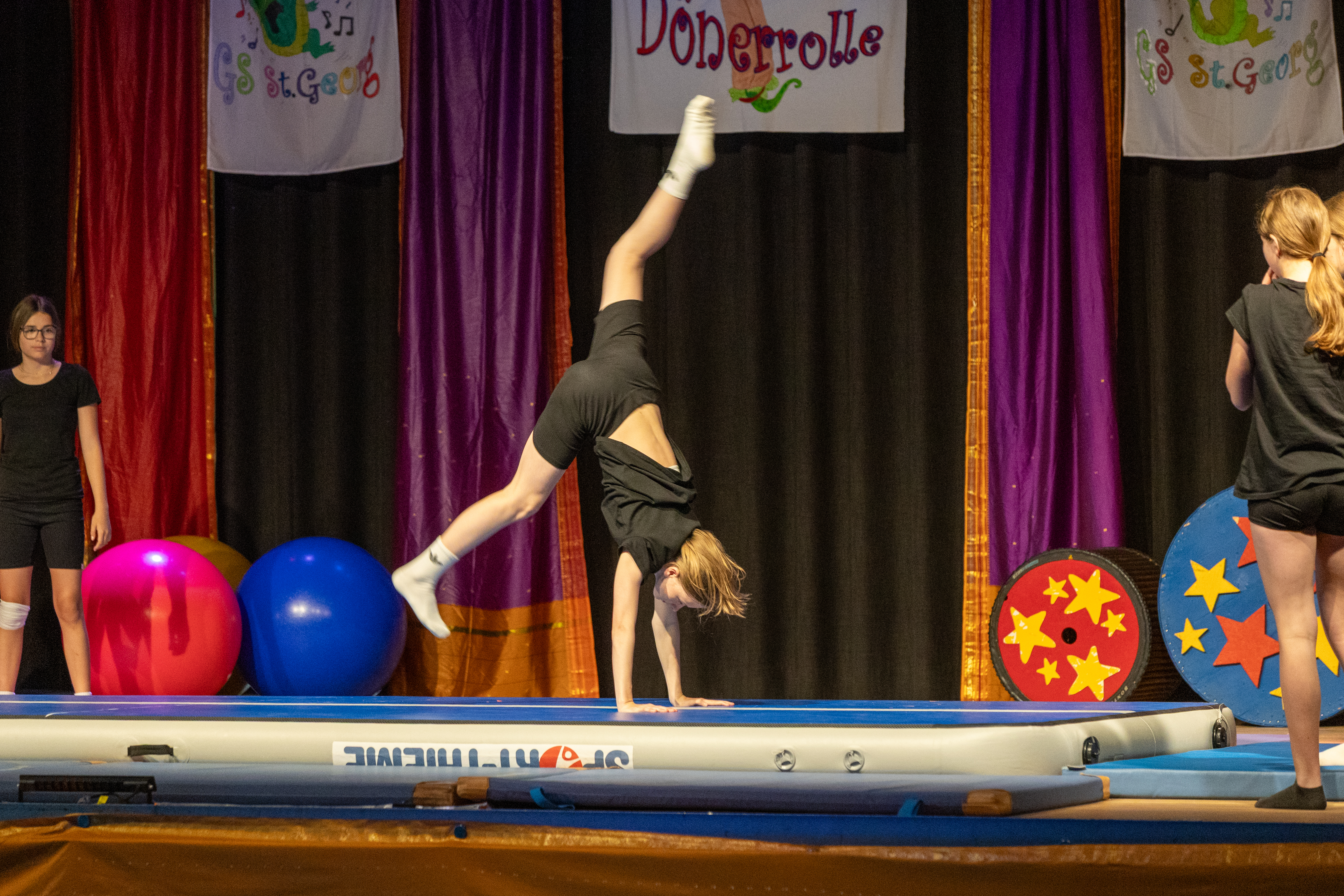 Bild: Zirkus Dönerrolle-7563