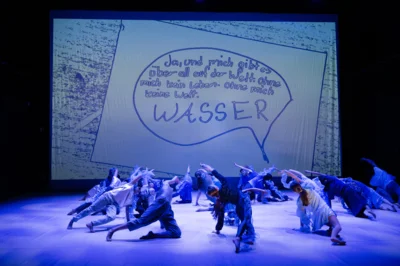 Vorschaubild: 2024  Steptext Young artists Flüssiges Gold Foto©Mariann Menke