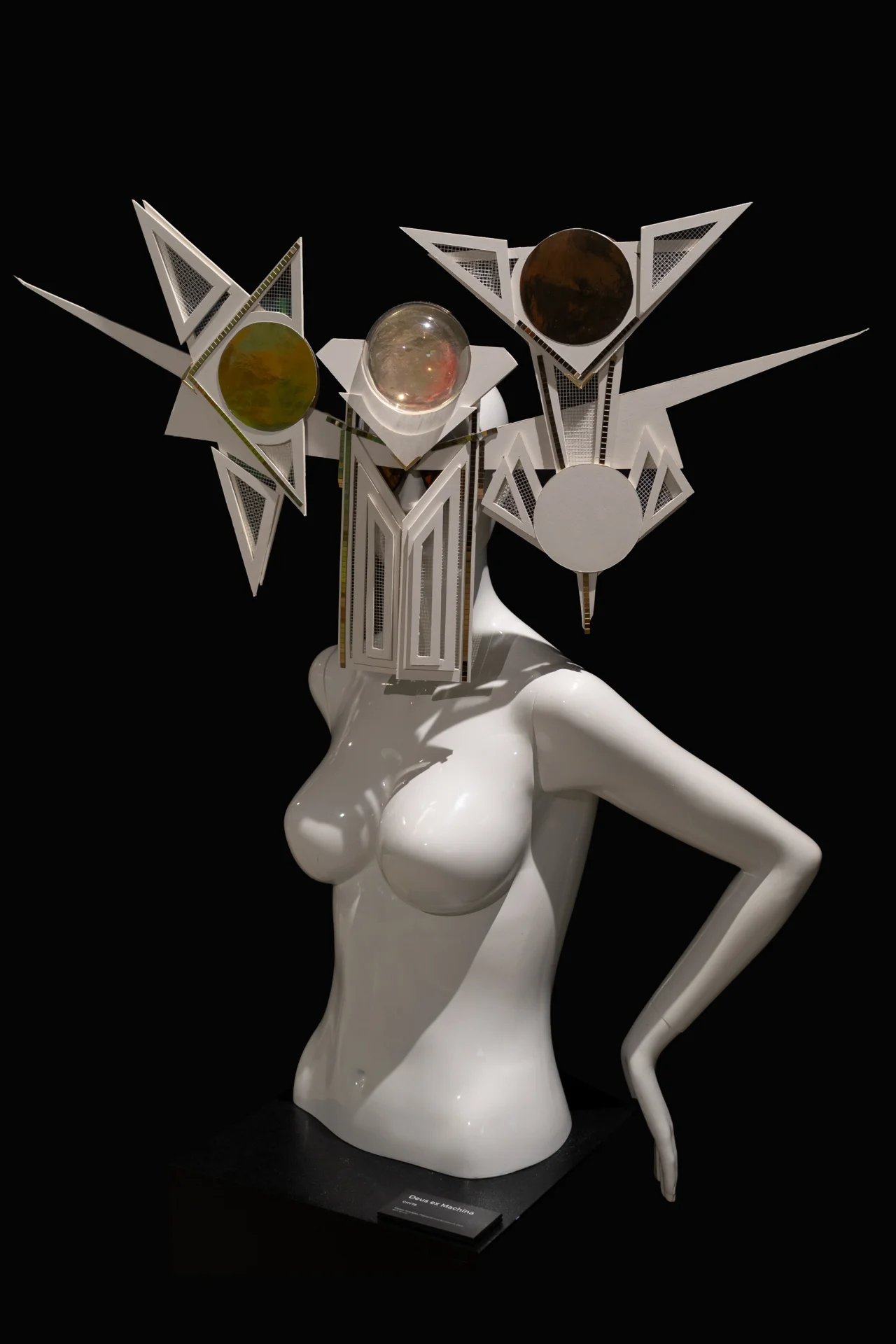Peter Haider - 'Dues ex Machina' Hallenkunst Chemnitz  (Bild vergr&ouml;&szlig;ern)