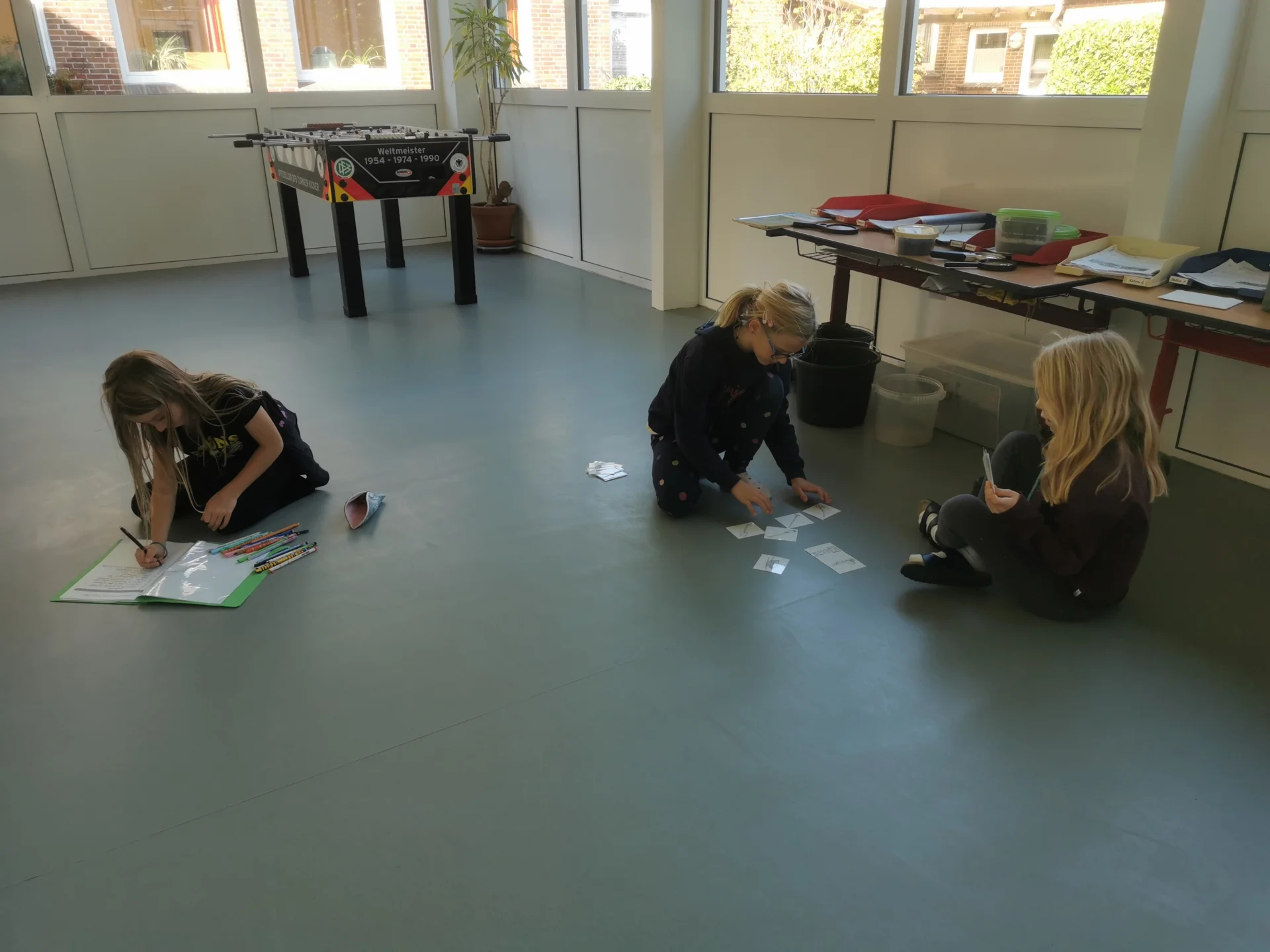 Zur Galerie: Klassenbilder 3b im Oktober