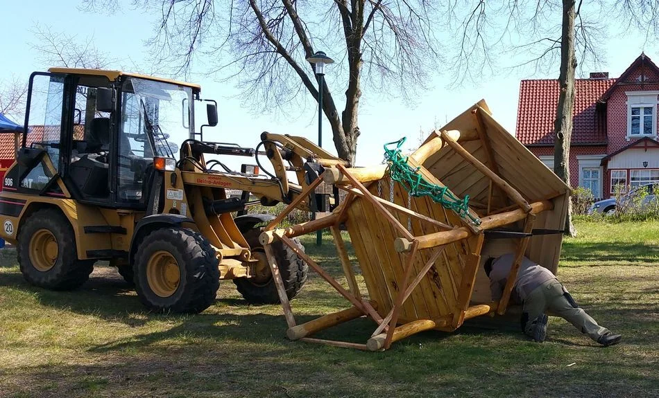 Bild: Montage - Vor Ort