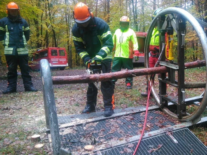 Spannungen beurteilen  (Bild vergr&ouml;&szlig;ern)