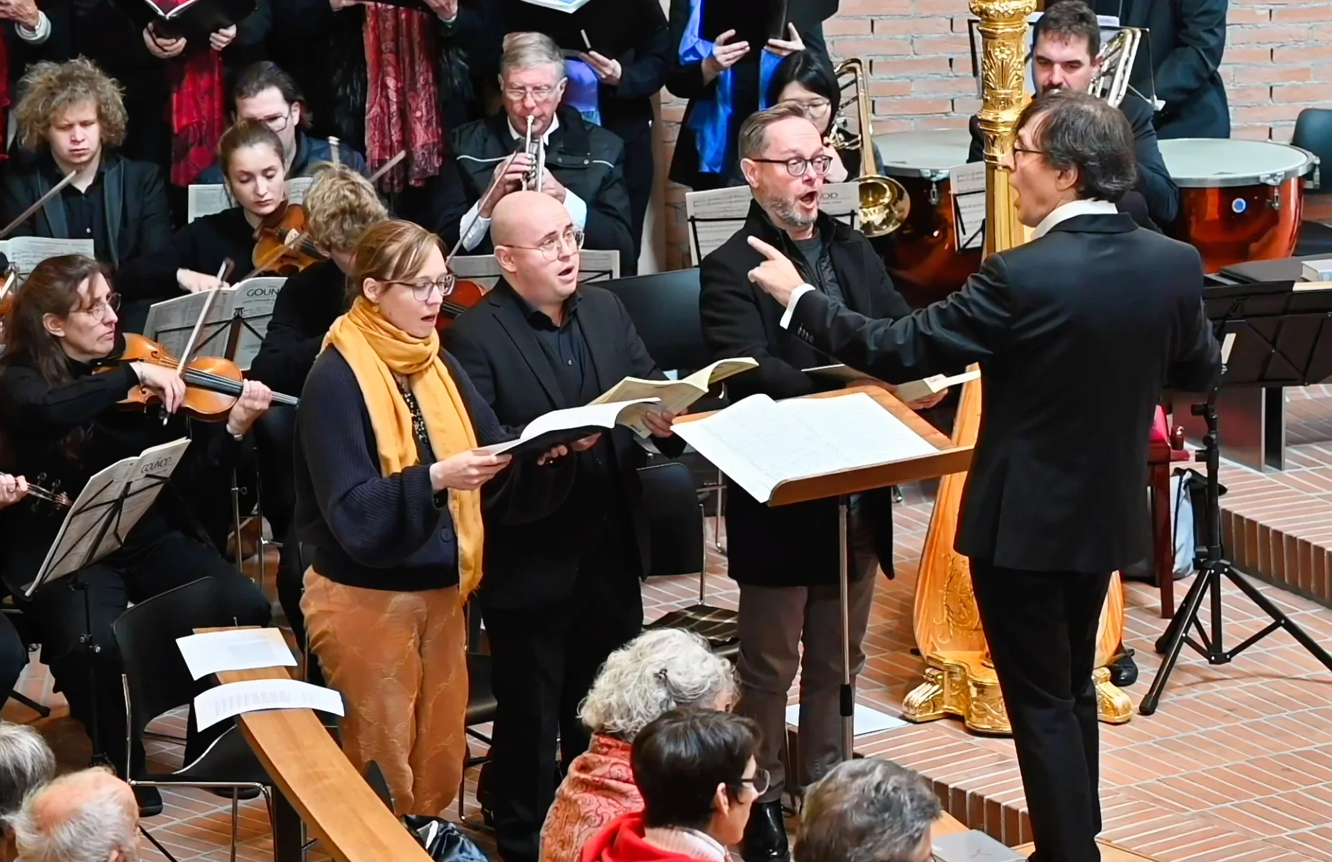 Sopran - Lilli Jordan, Tenor - Florian Firlus, Bass - Stefan Rampf und Dirigent -  Kirchenmusiker Stephan Ronkov 