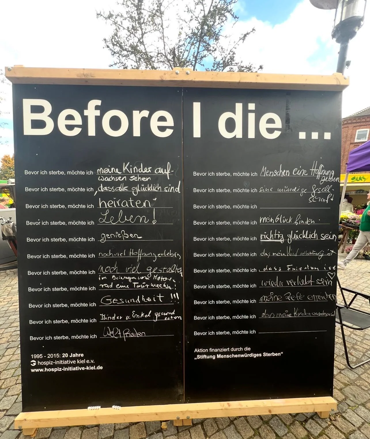 Foto der Galerie: Before I die