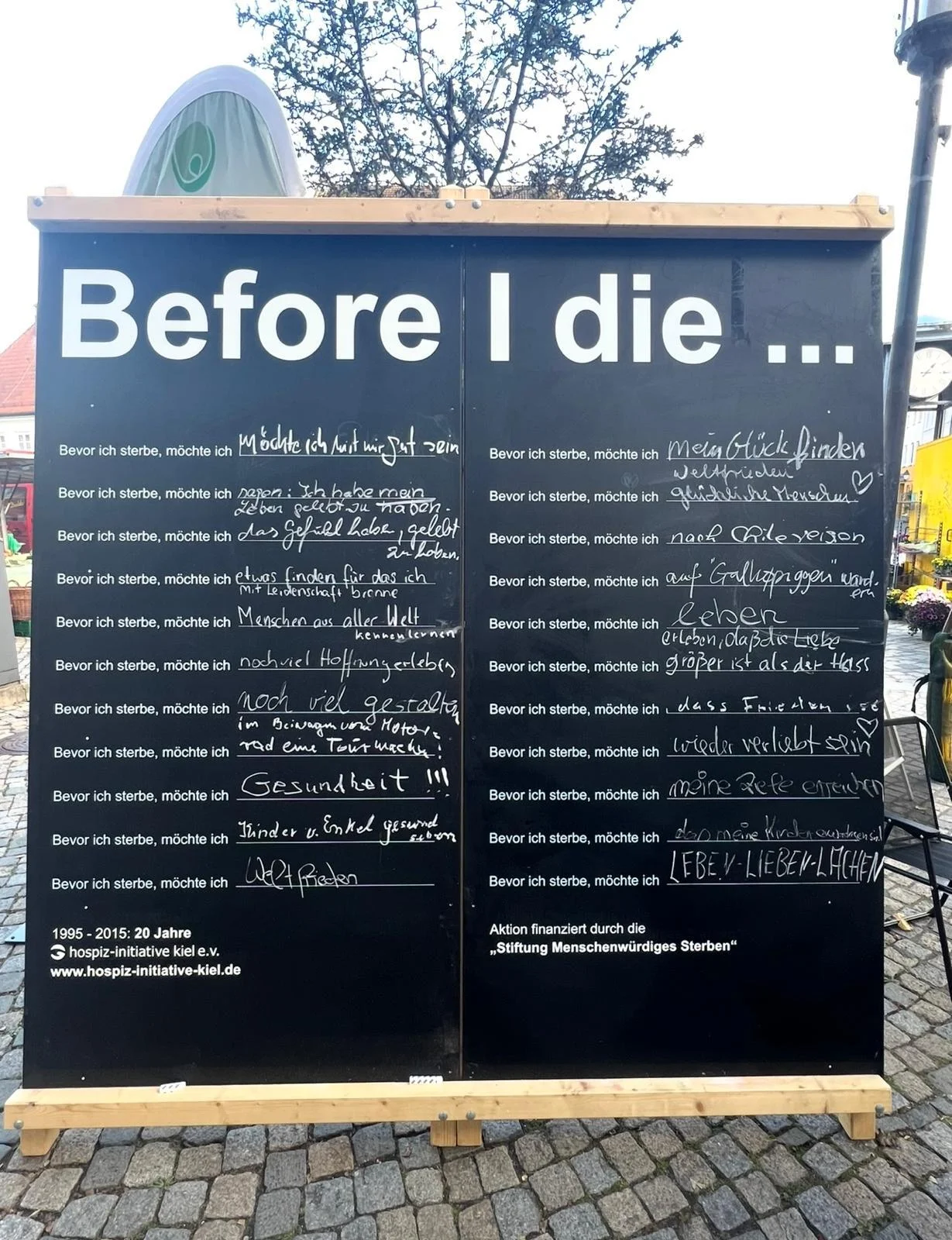 Foto der Galerie: Before I die