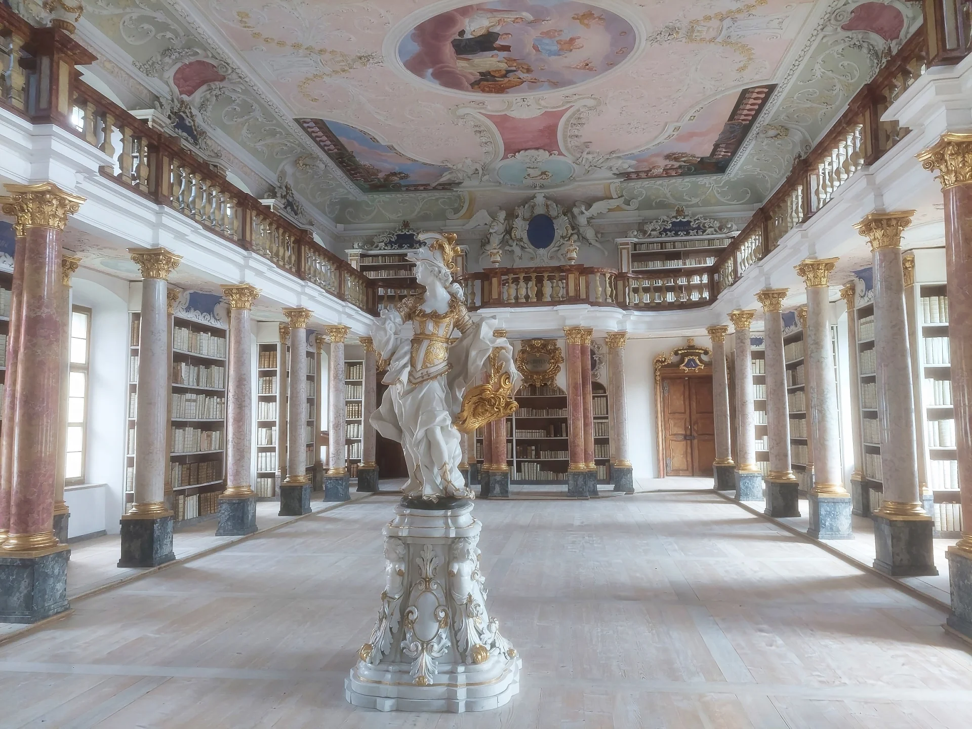 Bibliothek 