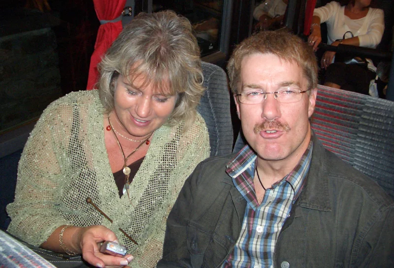 Auf der R&uuml;ckfahrt. Heike Sommer und ihr Mann Georg  (Bild vergr&ouml;&szlig;ern)