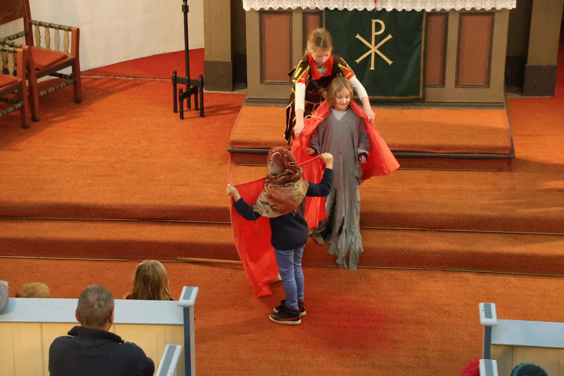 Martinsspiel in Sommerfeld, Foto: M. Dill  (Bild vergr&ouml;&szlig;ern)