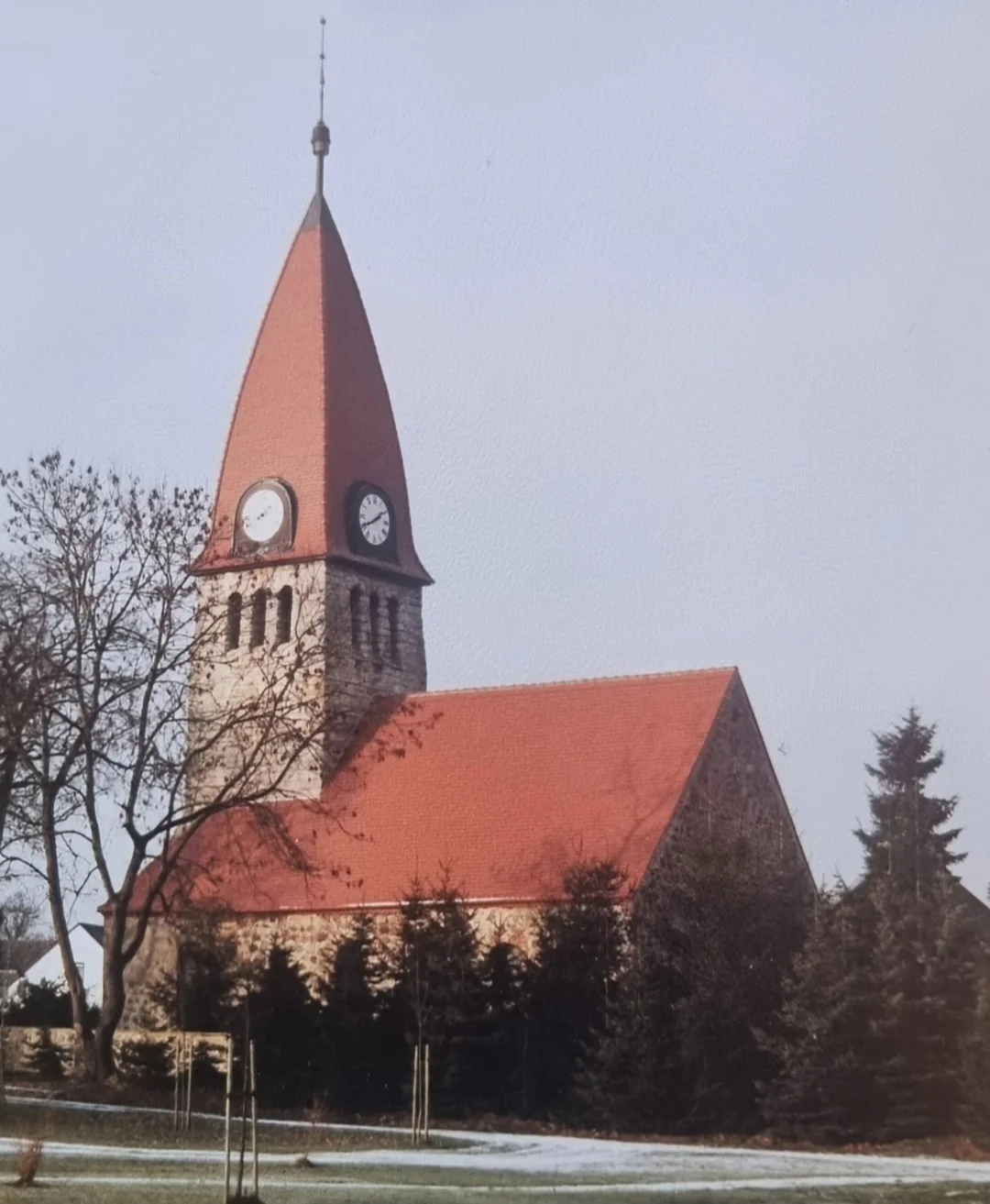 Zur Galerie: Kirche Kerkau