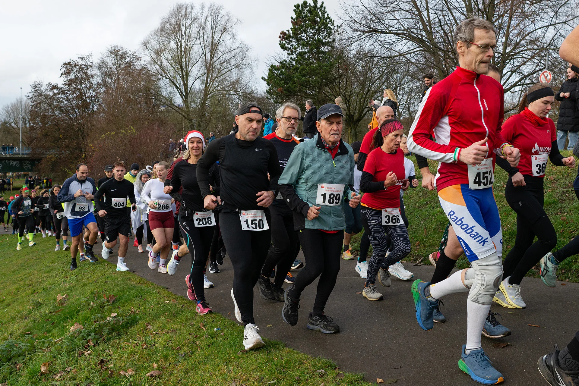 Start-Nikolauslauf 2025-27  (Bild vergr&ouml;&szlig;ern)