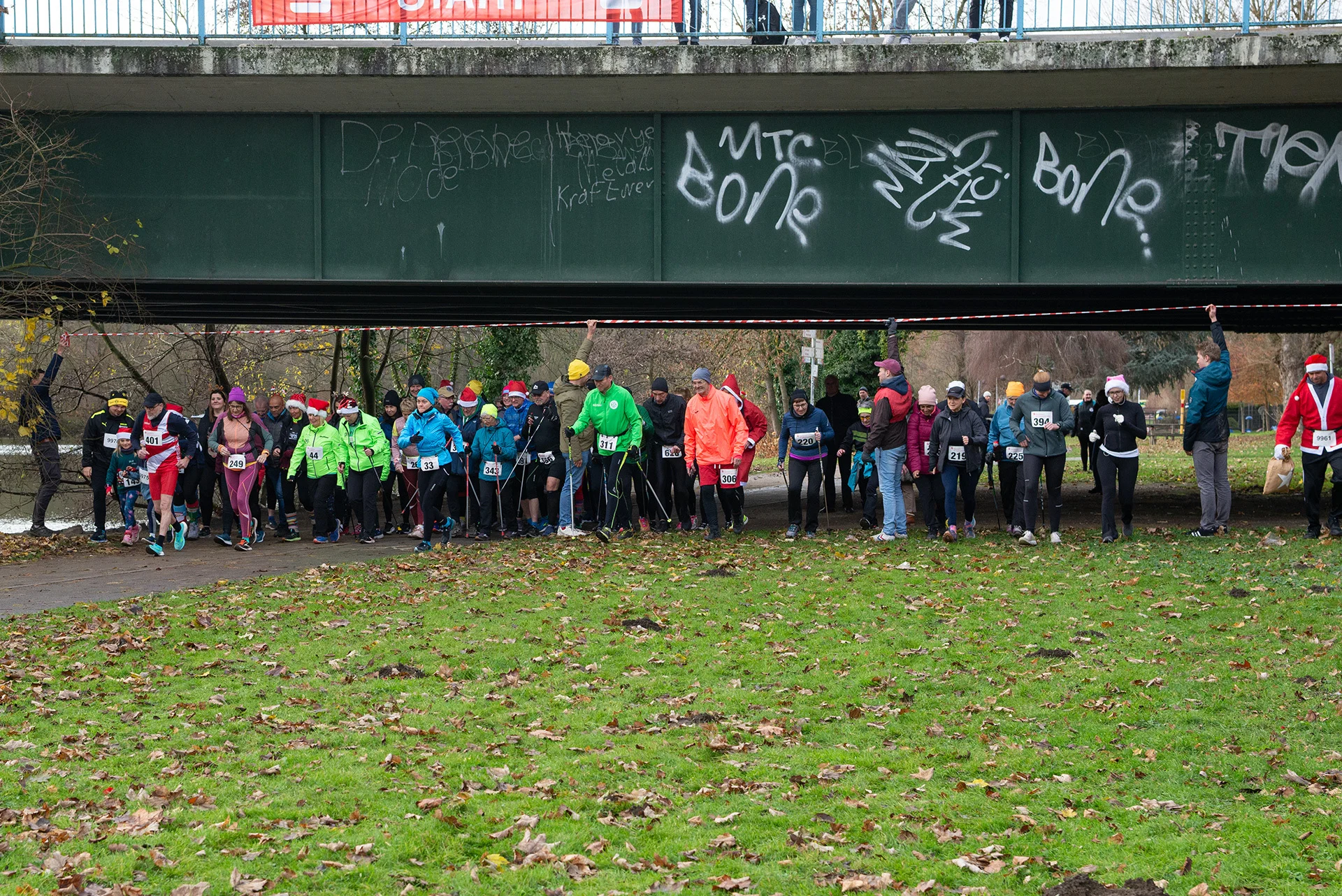 Start-Nikolauslauf 2025-36  (Bild vergr&ouml;&szlig;ern)