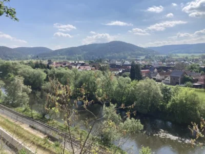 Vorschaubild: Blick zur Saale und auf Oelknitz