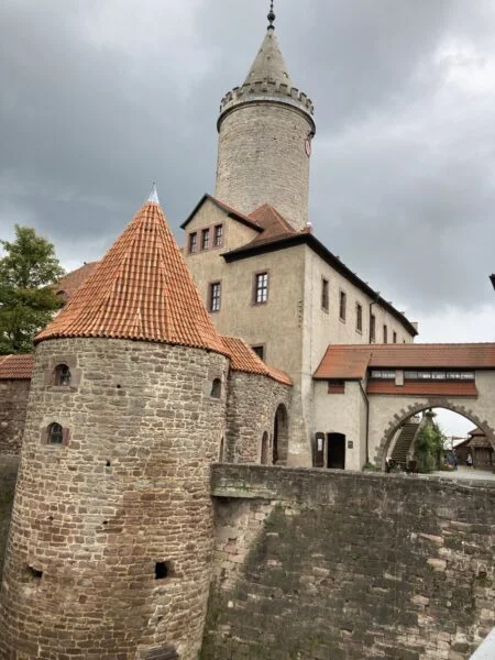 Bild: Innenhof Leuchtenburg
