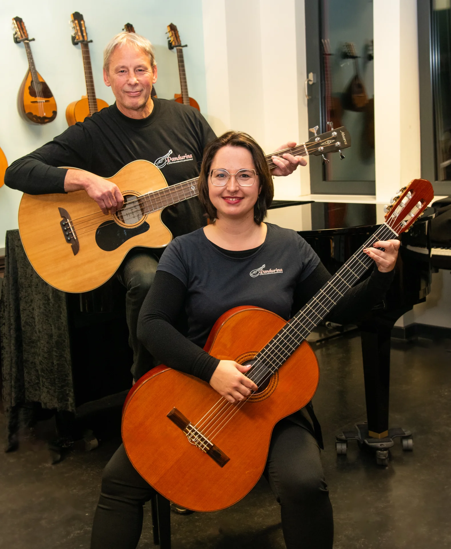 Bass/Bassgitarre  (Bild vergr&ouml;&szlig;ern)