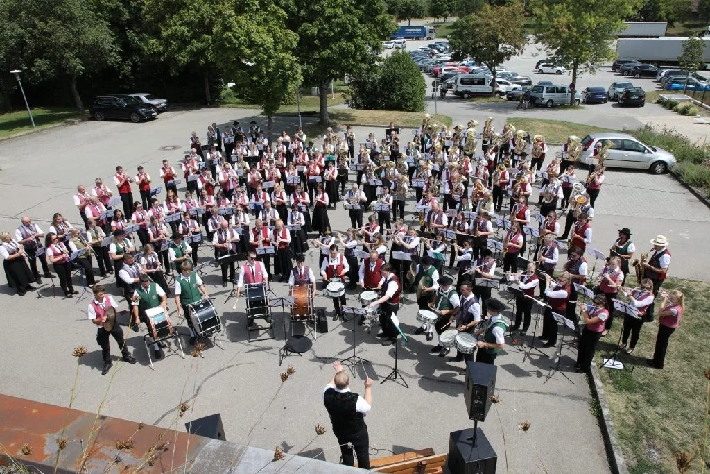 Bild: Gesamtchor Bezirksmusikfest Tengen