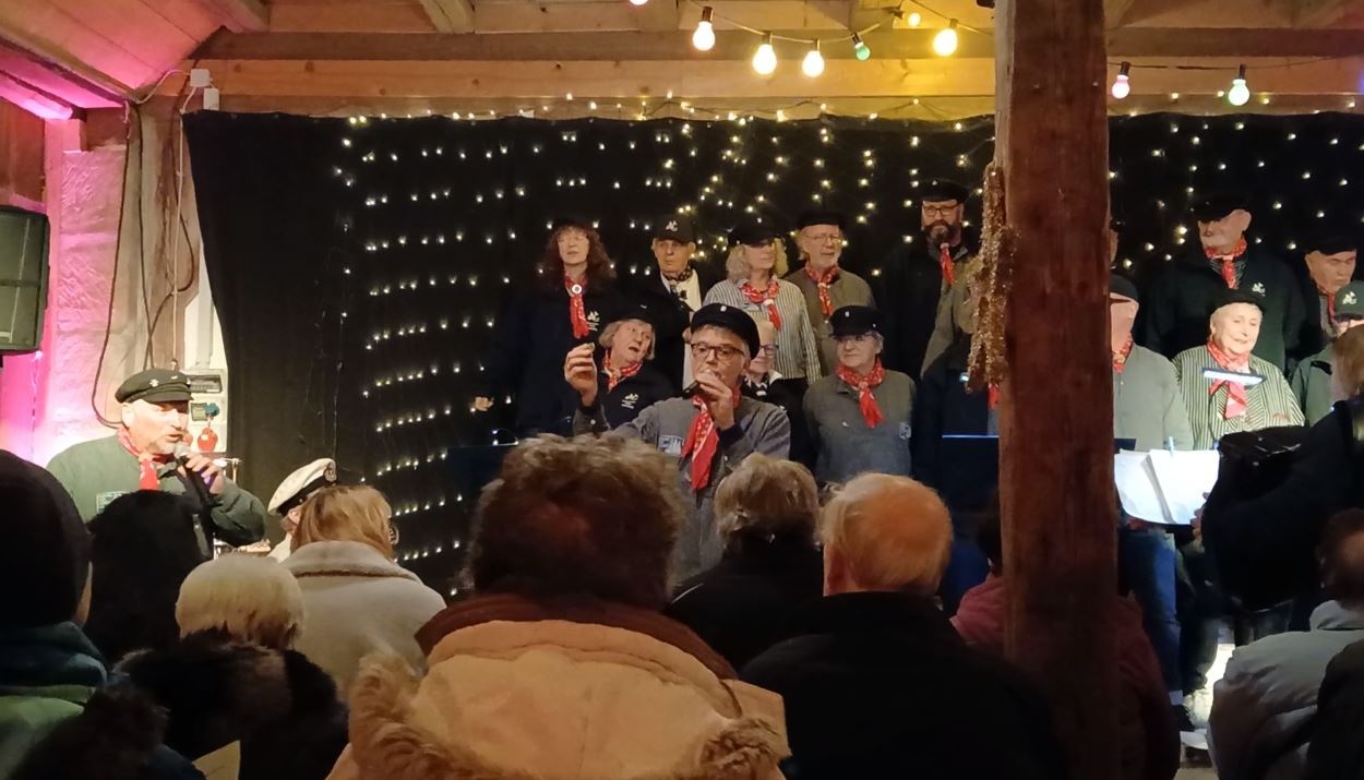 Bild: Aber wenn die Heuer in der Tasche klingt, geht es auf die Reeperbahn nachts um halb eins!