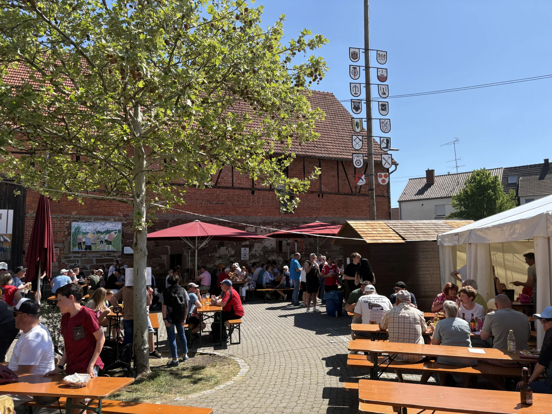 Zur Galerie: Maifest 2025