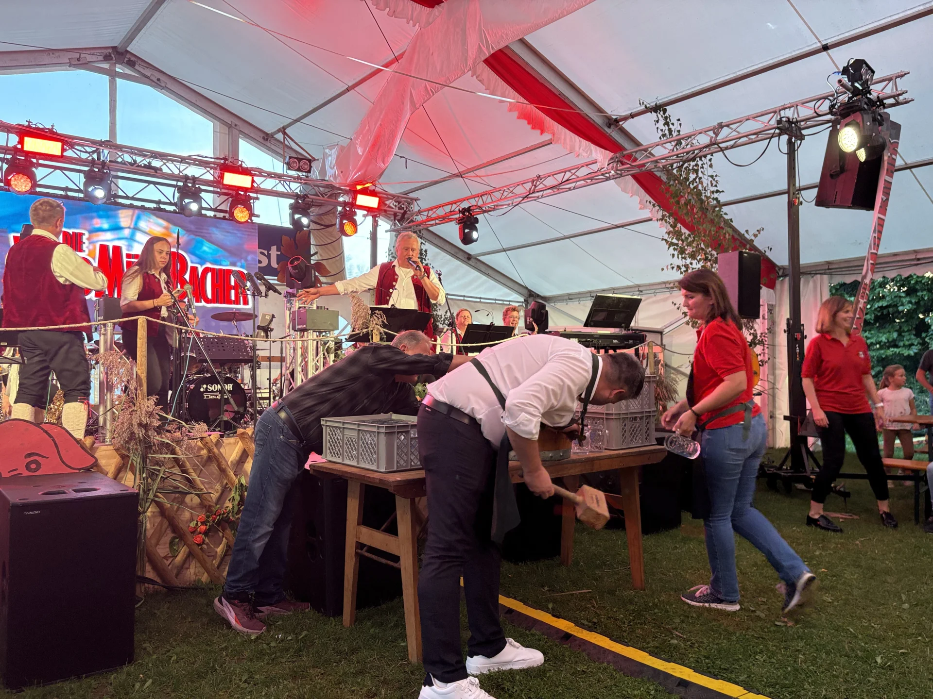 Foto der Galerie: Schlachtplattenfest 2025